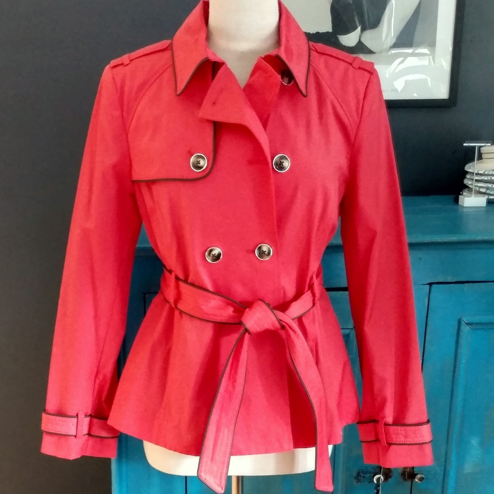 Black Rivet melon short belted trench coat NWT